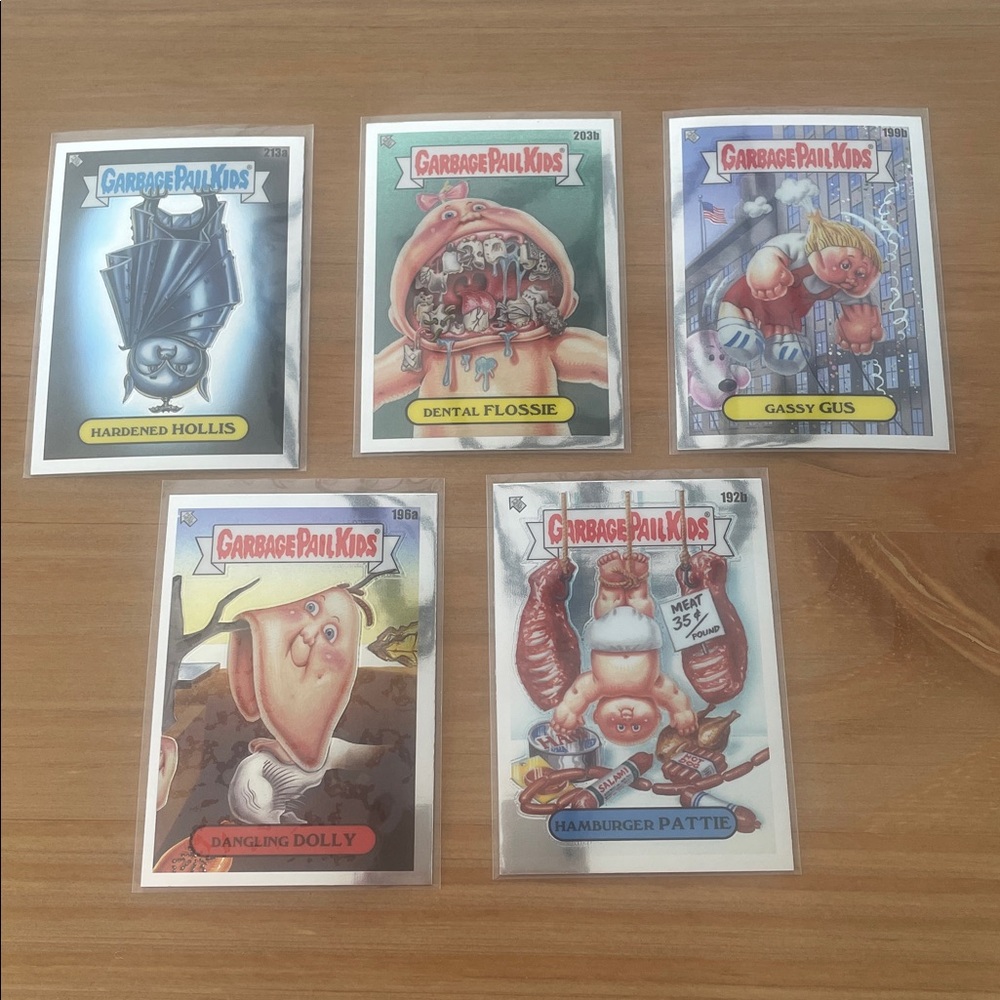 ✨10/$10 GPK SALE✨ Garbage Pail Kids Trading Cards Set 11